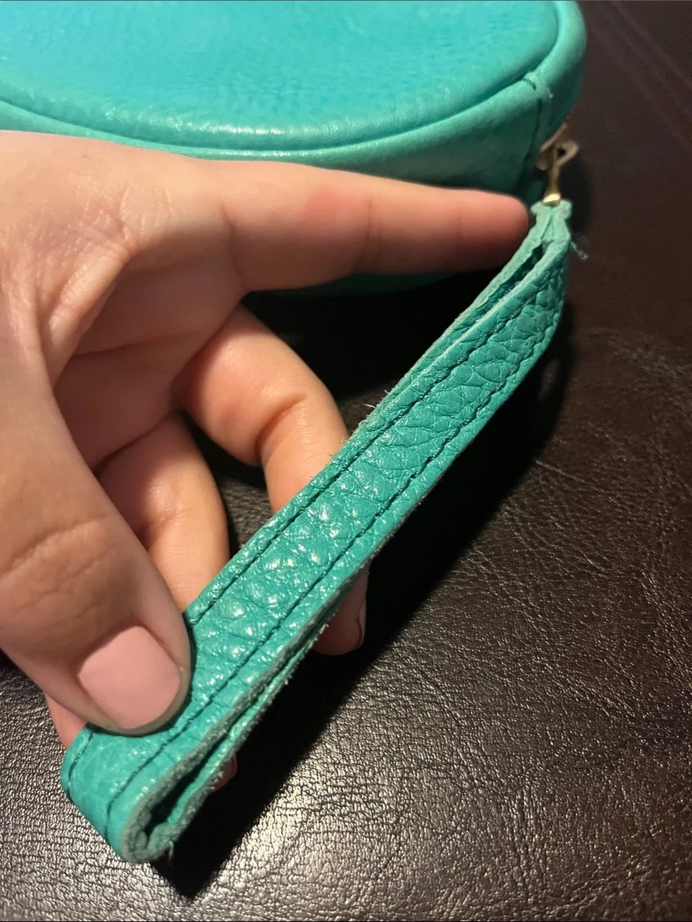 N/A roswell pouch